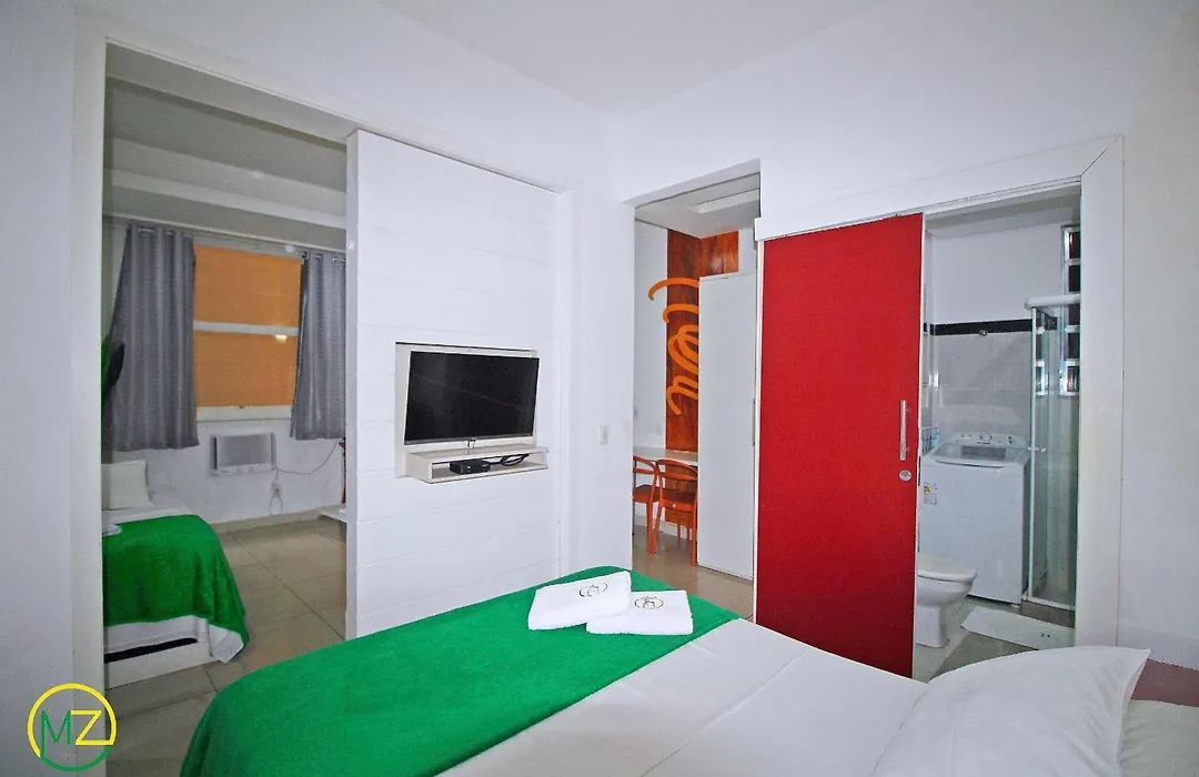 Studio silencioso para 3 pessoas em Copacabana-1
